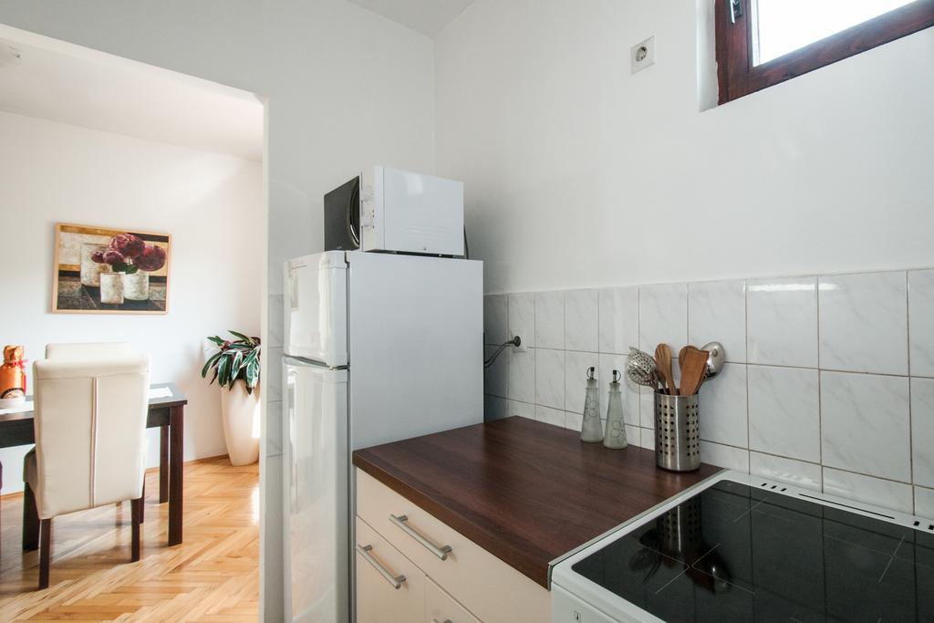 Sensitive Apartment Belgrad Dış mekan fotoğraf